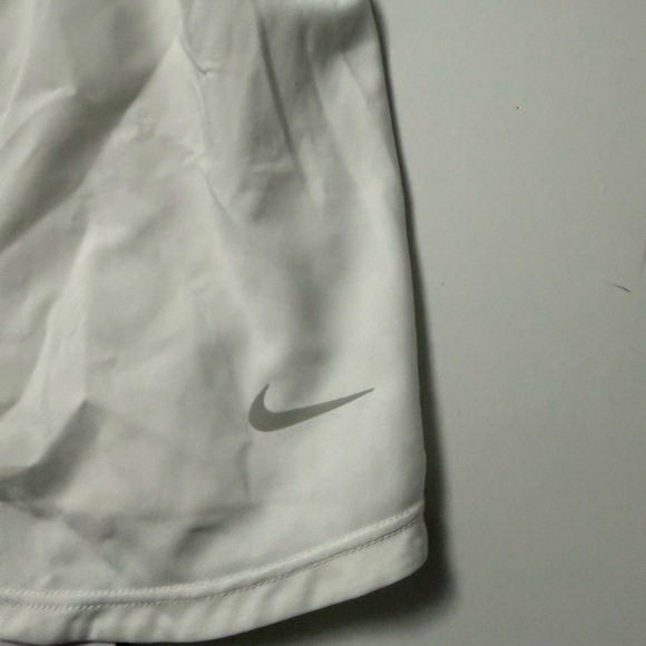 🆕 Nike One Women's Dri-FIT Ultra High-Waisted Skort Size XS - Picture 6 of 14